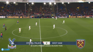 阿劳霍在巴萨已被罚下5次，本世纪仅次于皮克、莫塔和马克斯（阿劳霍在巴萨已5次染红，本世纪仅逊于皮克、莫塔与马克斯）