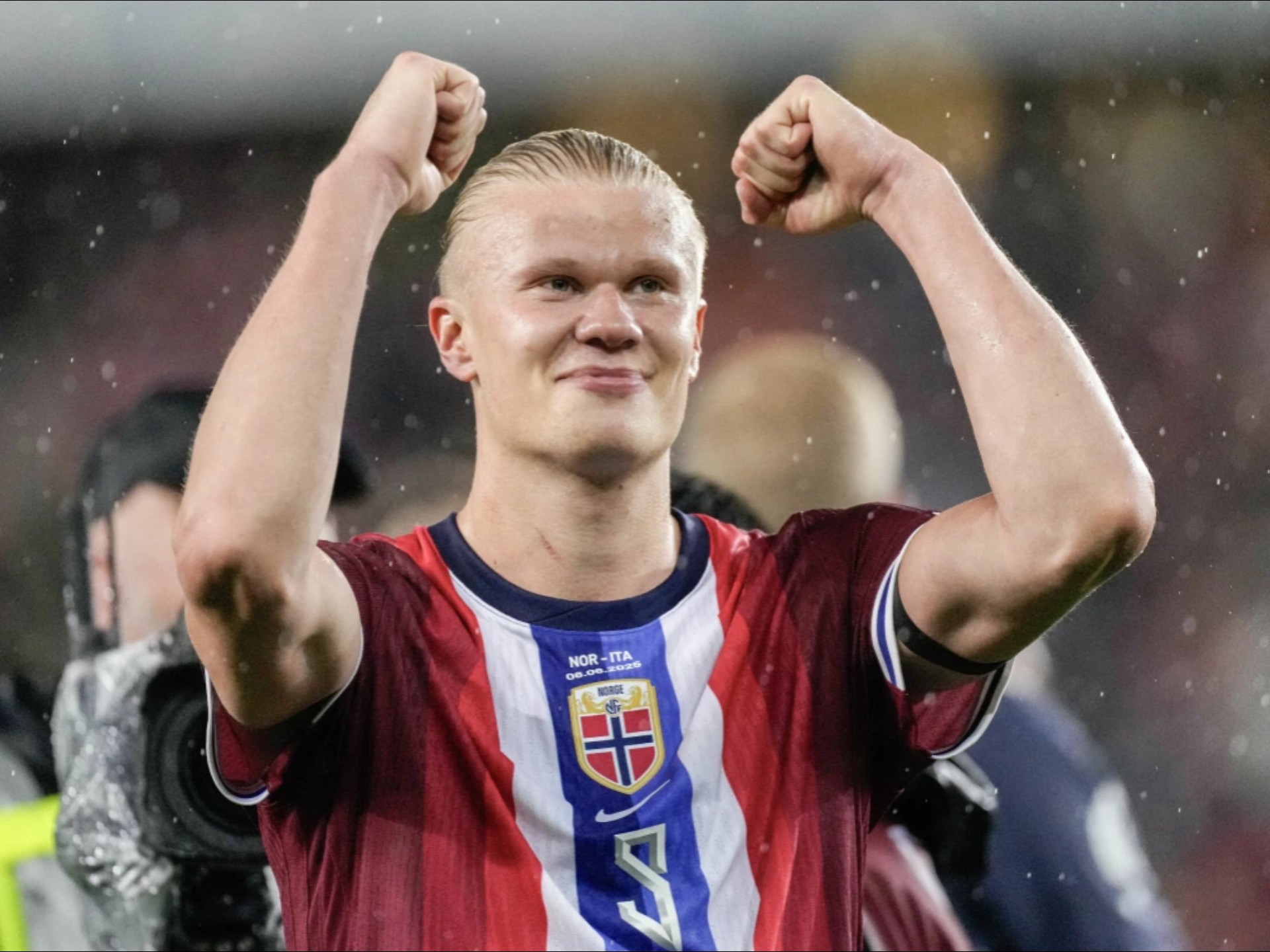 2025残特奥会乒乓小将获家人助威，父亲记录每场比赛（2025残特奥会乒坛新秀获家人现场助阵，父亲逐场记录赛况）