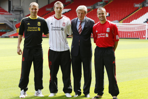 邵佳一执掌国足3把火：体能、纪律、数据，混日子球员的好日子到头了！（邵佳一挂帅国足出台三大举措：体能、纪律、数据全面强化，混日子者难立足）