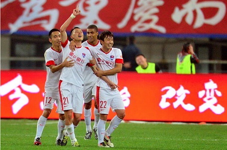 D站米兰哥第11集：前场逼抢的形同虚设和缺少核心的无可奈何（D站米兰哥第11集：前场逼抢如同摆设，核心缺位的无奈）