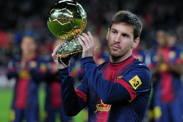 斯洛特：我告诉球员，绝对不能给姆巴佩和维尼修斯任何空间（斯洛特：已叮嘱球员，绝不让姆巴佩和维尼修斯获得任何空间）