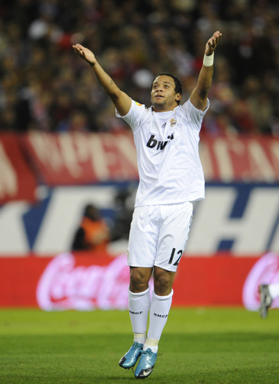 哈兰德自英超首秀以来13次中框，同期仅次于努涅斯和B费