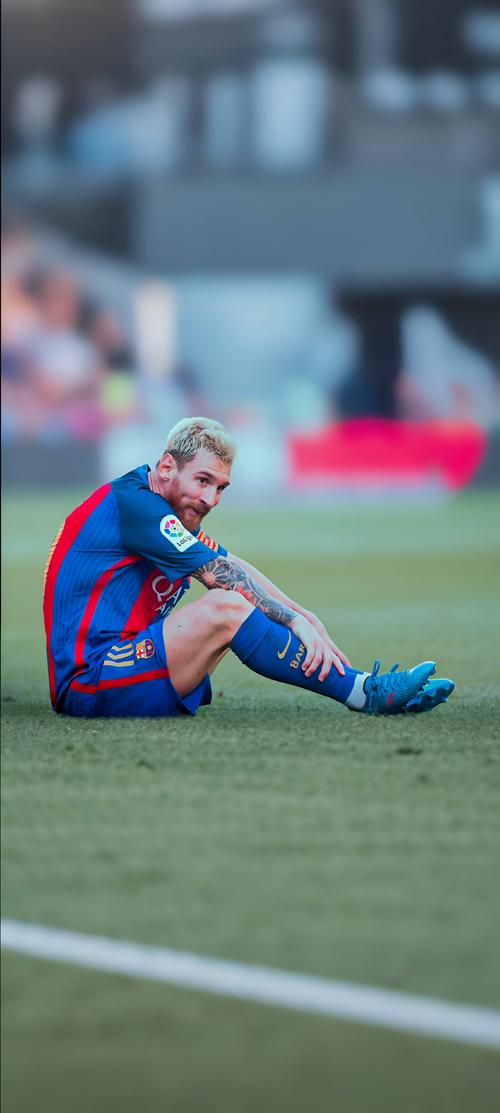 记者：恰尔汗奥卢右腿内收肌拉伤，阿切尔比右腿屈肌拉伤（记者披露：恰尔汗奥卢右腿内收肌受损，阿切尔比右腿屈肌拉伤）